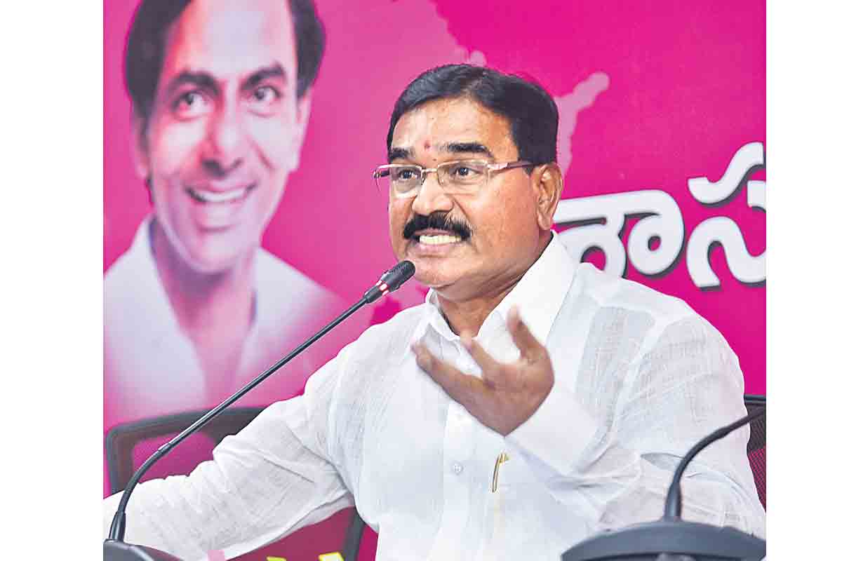 యాసంగి ధాన్యం సంగతి తేల్చండి