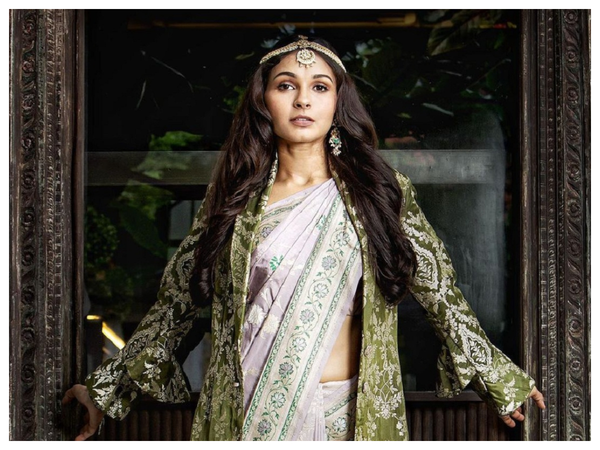 Andrea Jeremiah | ఆండ్రియా అందమైన ఫొటోలు..