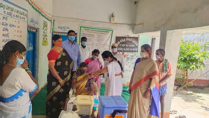 మూడు రోజులు.. లక్ష డోసులు