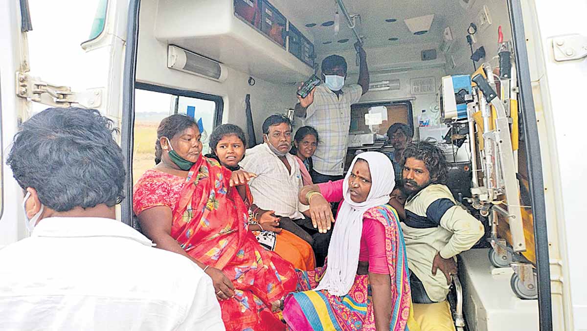 ఆర్టీసీ బస్సు బోల్తా