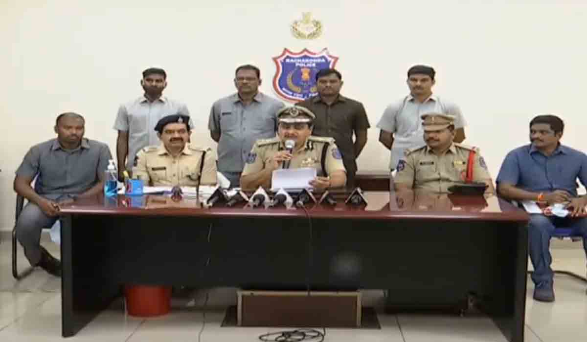 Hyderabad | ఉద్యోగాల పేరుతో భారీగా న‌గ‌దు వ‌సూలు.. న‌లుగురు అరెస్ట్