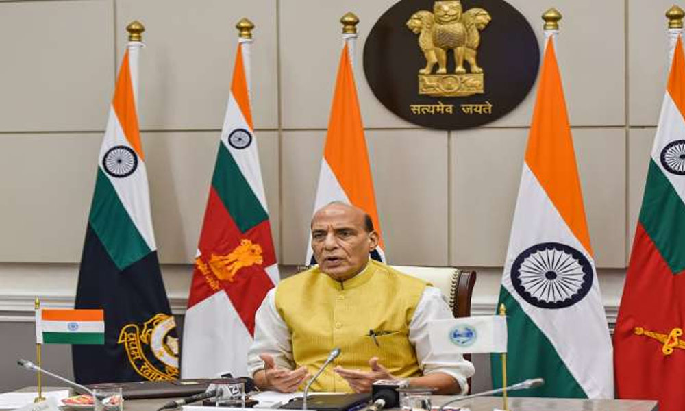 ఎక్సైజ్‌ సుంకం తగ్గించడాన్ని స్వాగతించిన రక్షణమంత్రి