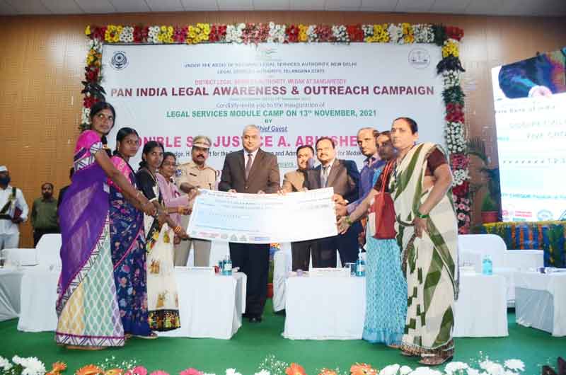 ఉచిత న్యాయసేవలు సద్వినియోగం చేసుకోవాలి