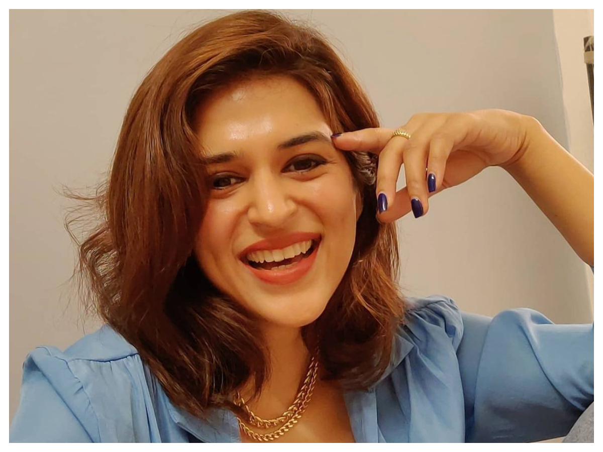 Shraddha Das | శ్రద్ధా దాస్ లేటెస్ట్ ఫొటోషూట్..