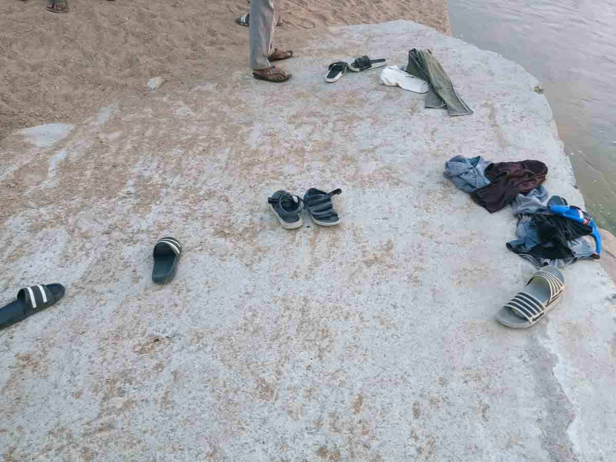 సరదాగా ఈతకు వెళ్లి.. నలుగురు విద్యార్థులు గల్లంతు.. ఒకరి మృతి