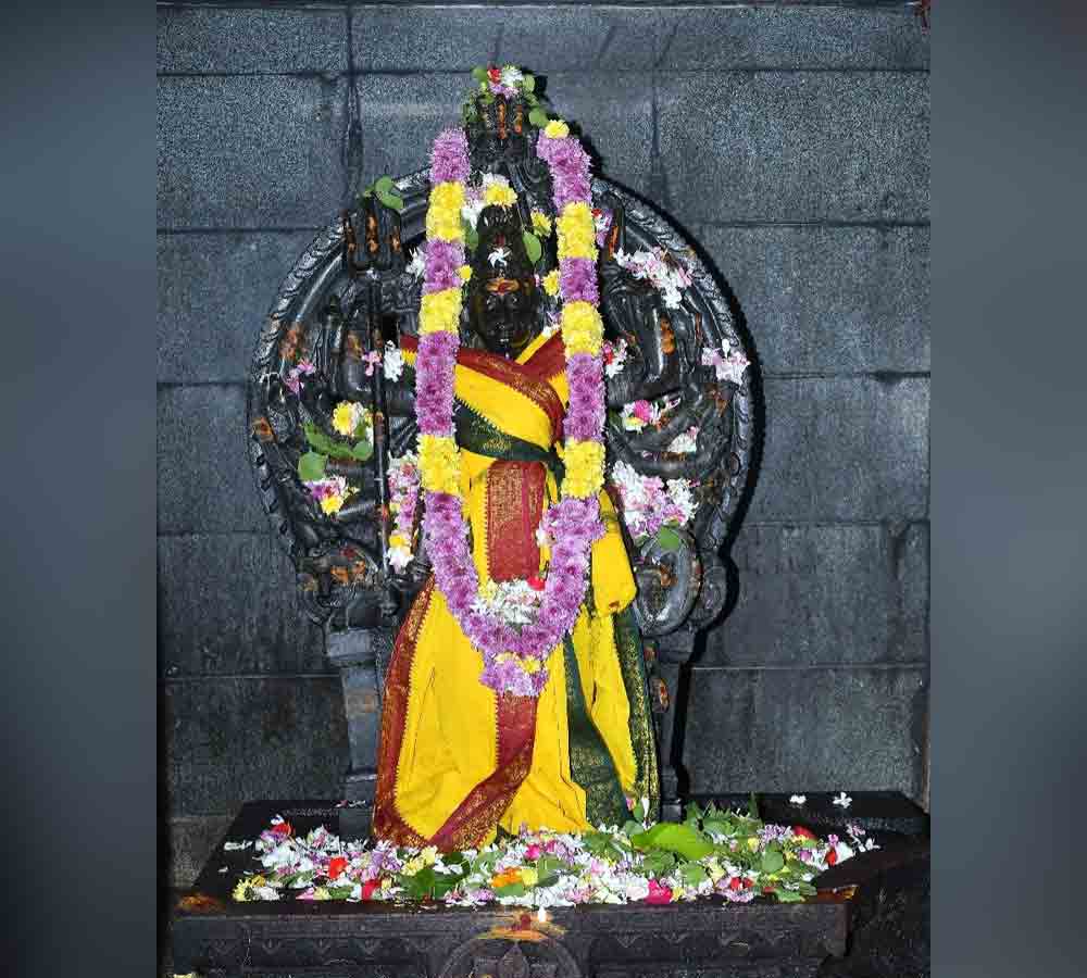 Srisailam Temple | పరివార దేవతలకు ప్రత్యేక పూజలు