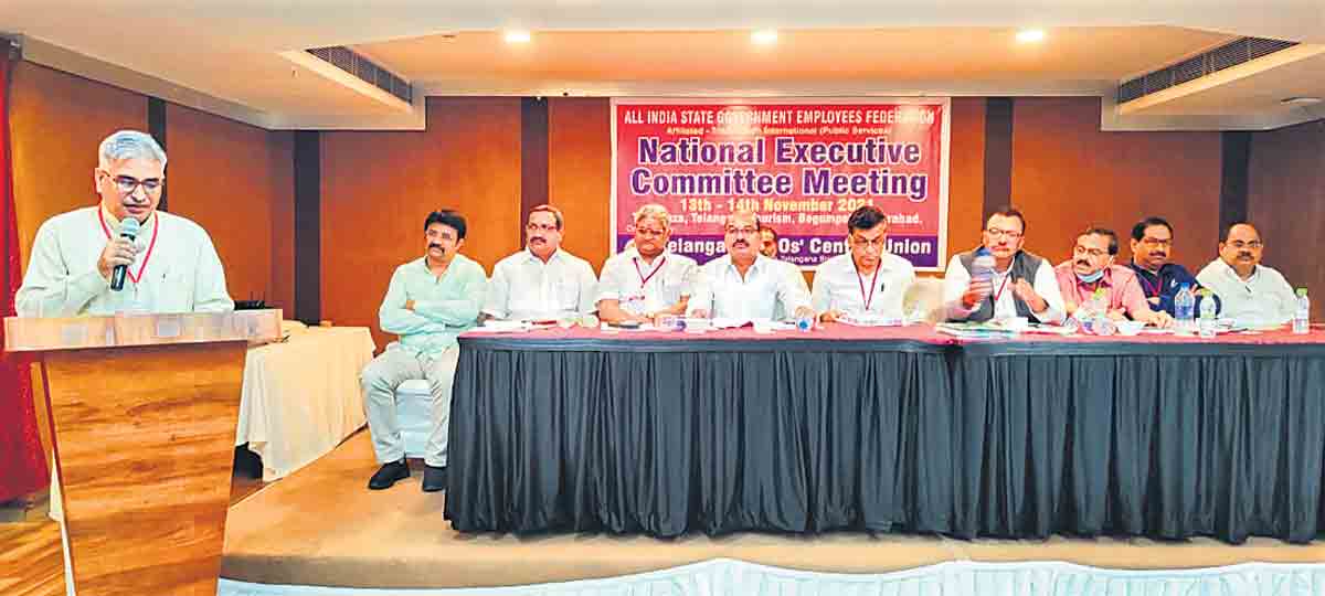 దేశవ్యాప్త సమ్మెకు సిద్ధం కావాలి