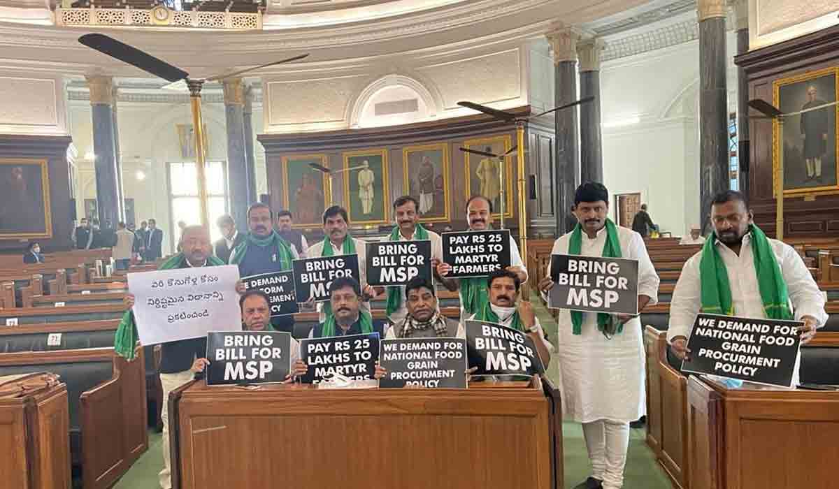 అన్న‌దాత‌ల స‌మ‌స్య‌లు ప‌ట్టించుకోరా? కేంద్రంపై టీఆర్ఎస్ ఎంపీ నామా ఫైర్‌