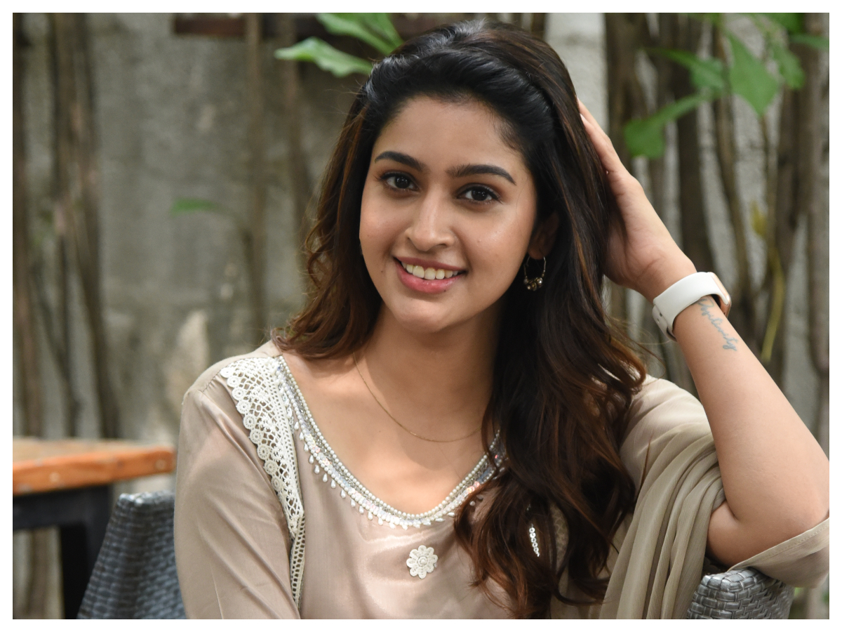 Tanya Ravichandran | రాజా విక్రమార్క హీరోయిన్ తాన్య రవిచంద్రన్ ఫొటోలు..