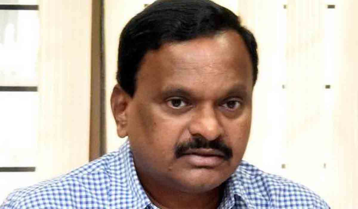 రాష్ట్రాభివృద్ధిలో భాగ‌స్వామిన‌వుతా : సిద్దిపేట మాజీ క‌లెక్ట‌ర్