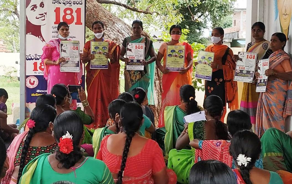 చట్టాలపై అవగాహన పెంచుకోవాలి