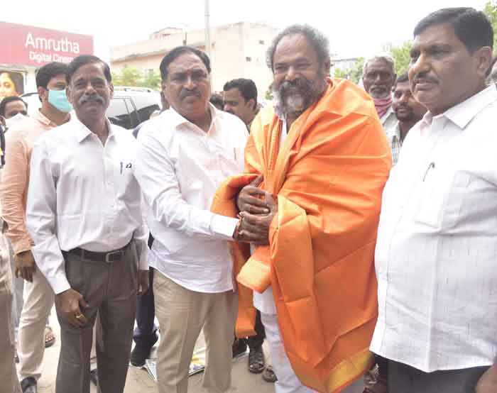 రైతులకు శాపంగా కేంద్ర చట్టాలు