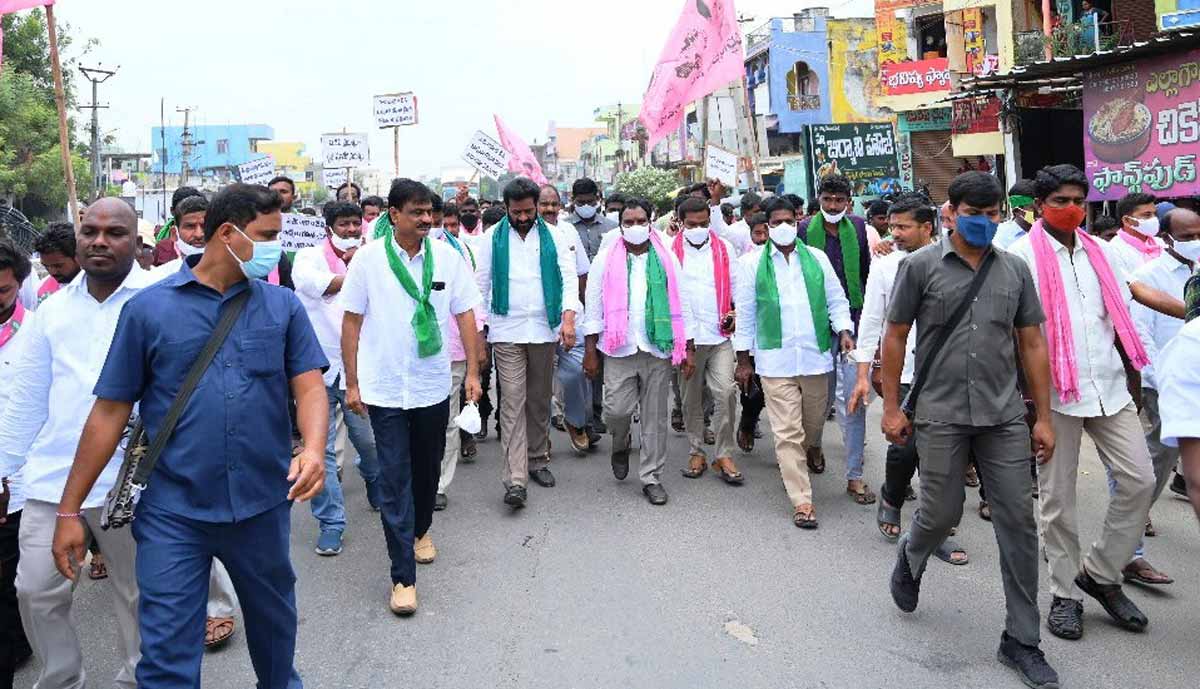 బీజేపీవి తప్పుడు మాటలు