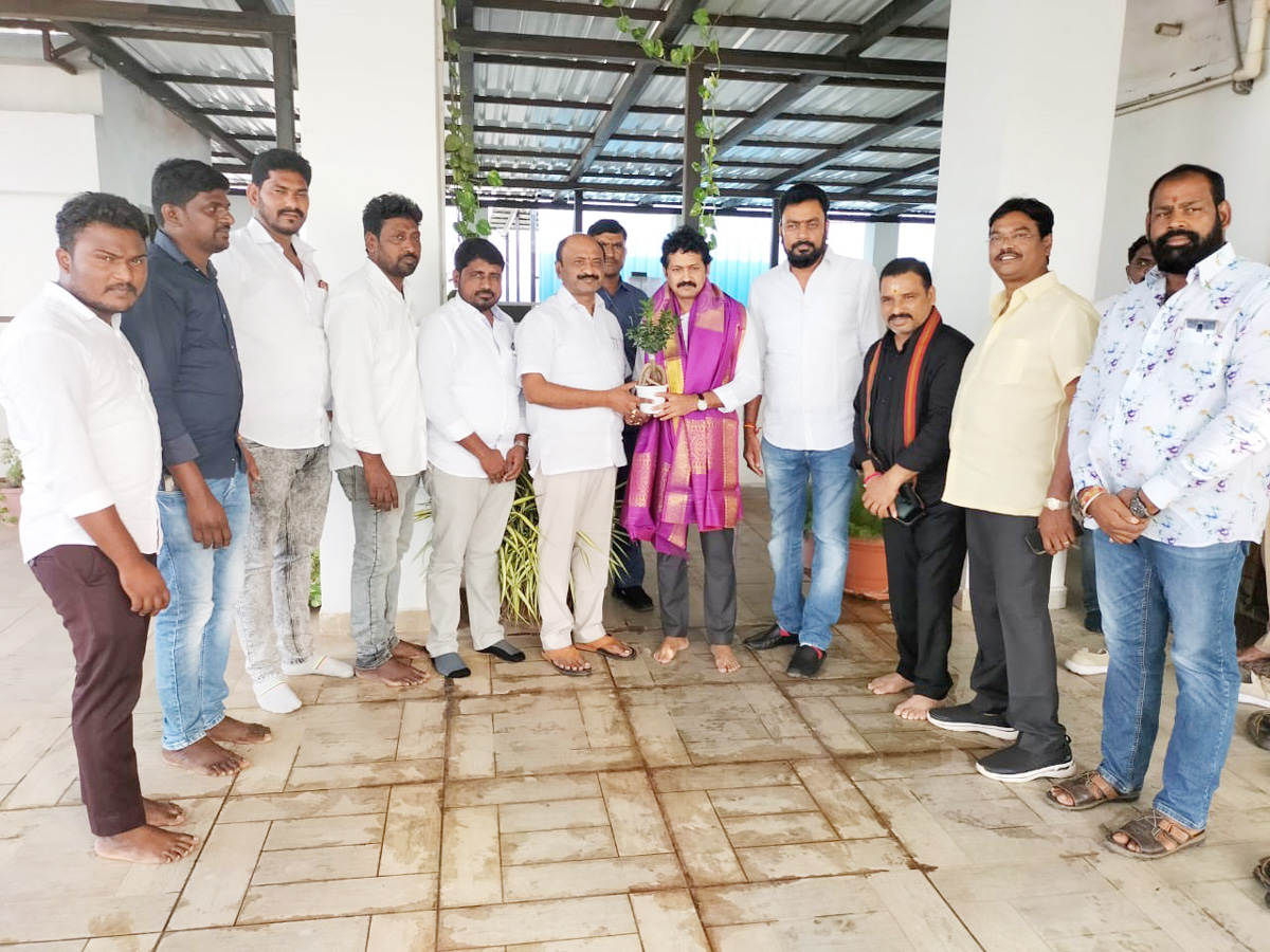 ‘పోచంపల్లి’ ఏకగ్రీవం..