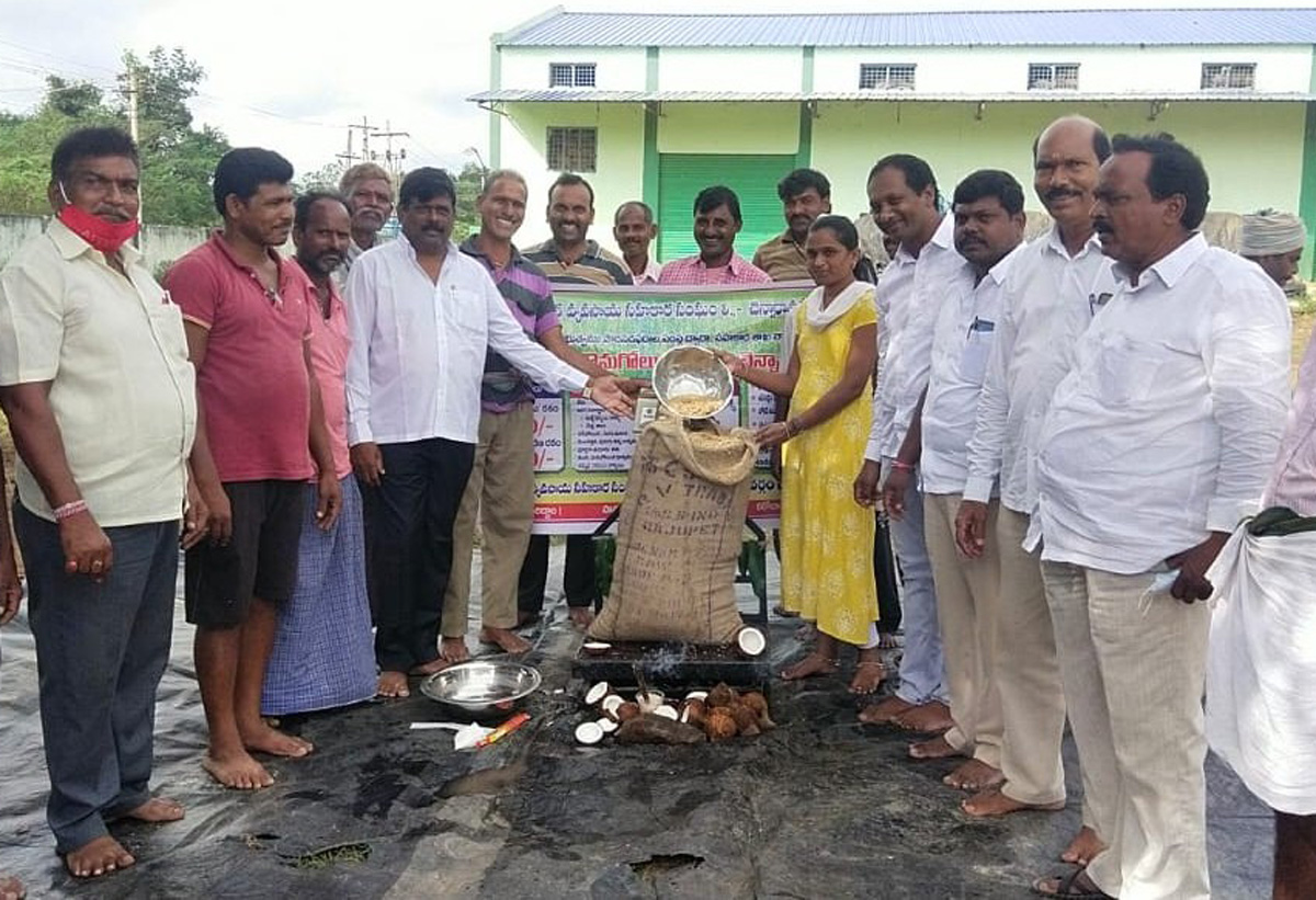 కేంద్రాలను వినియోగించుకోవాలి