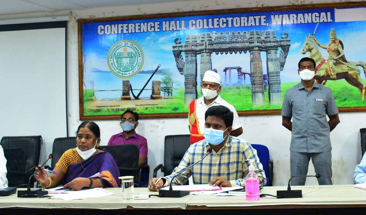 రైతు వేదికల నిర్మాణం పూర్తి చేయాలి