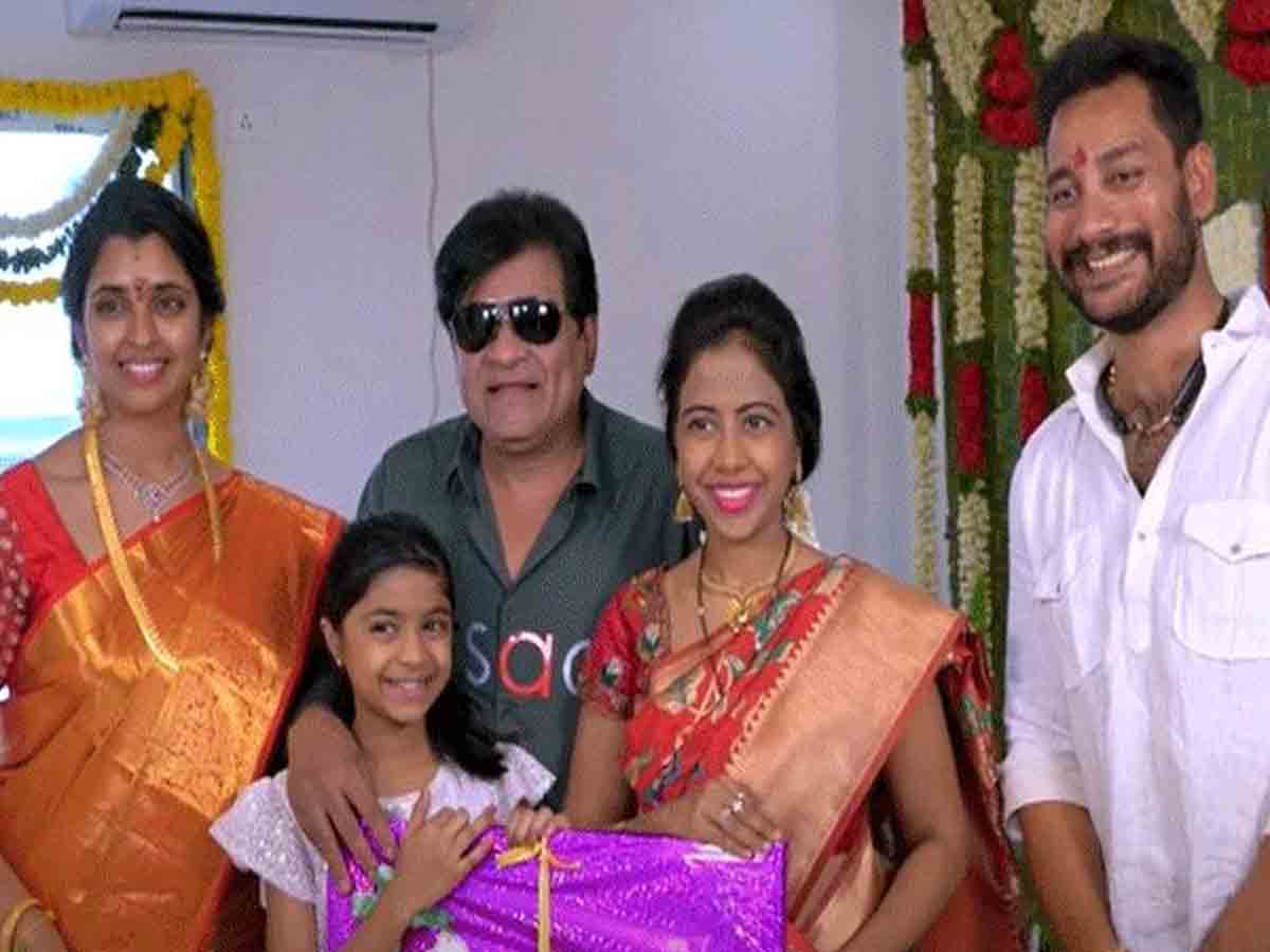 Shyamala: కొత్త ఇంట్లోకి అడుగుపెట్టిన యాంక‌ర్ శ్యామ‌ల‌.. గృహ‌ప్ర‌వేశం వీడియా వైర‌ల్