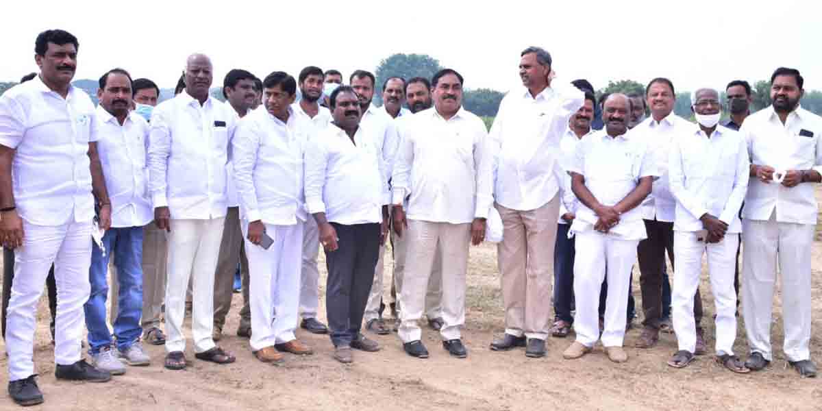 ముమ్మరంగా విజయ గర్జన సభ ఏర్పాట్లు..పరిశీలించిన మంత్రి ఎర్రబెల్లి