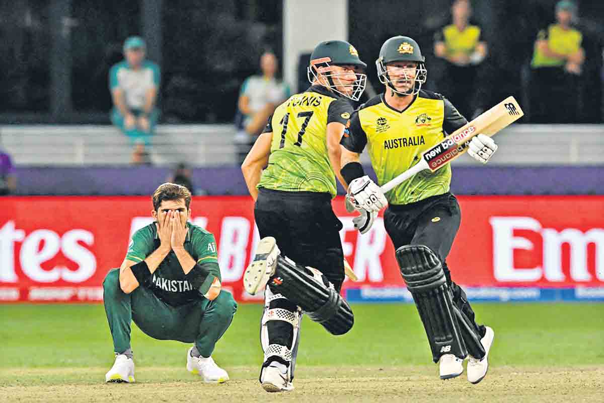 వేడ్‌ వేట… అద్భుత విజయంతో ఫైనల్లో ఆసీస్‌