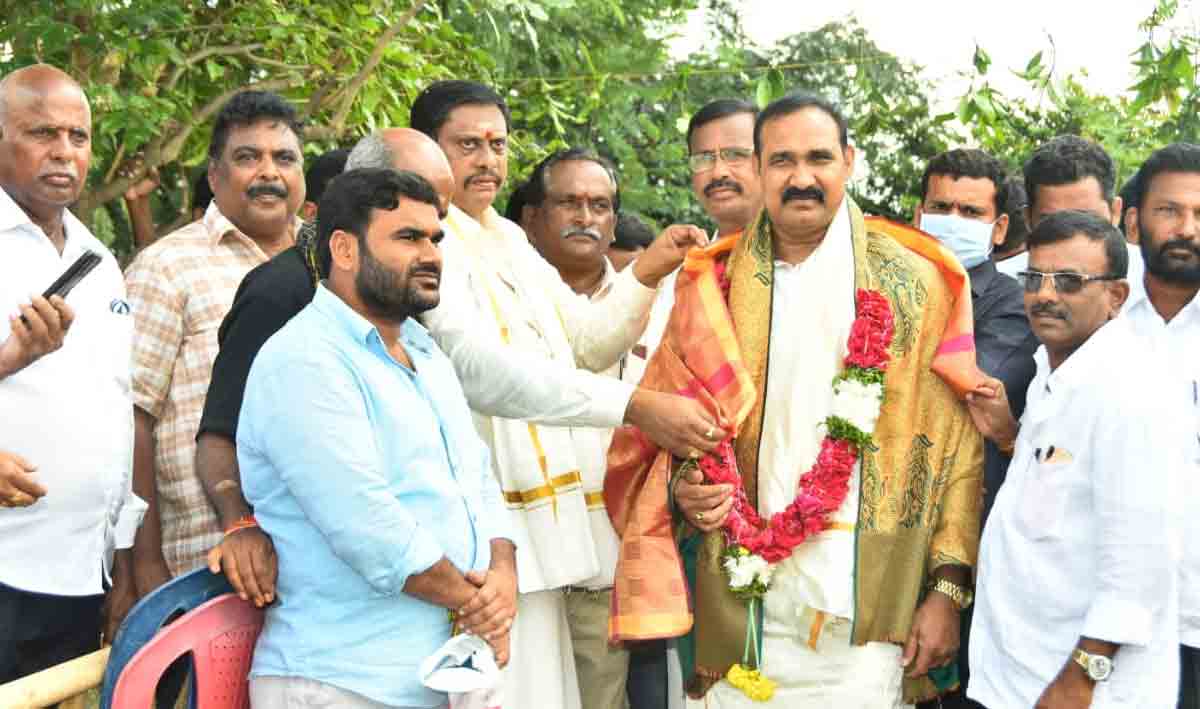 Kodada | దేవాలయాలు సంస్కృతికి చిహ్నాలు: ఎమ్మెల్యే బొల్లం మల్లయ్యయాదవ్..