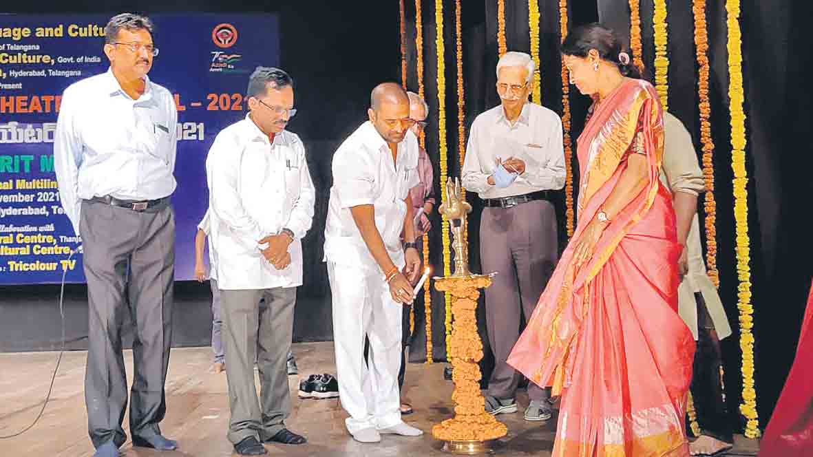 సురవరం గొప్ప సాహితీవేత్త : మంత్రి శ్రీనివాస్‌గౌడ్‌