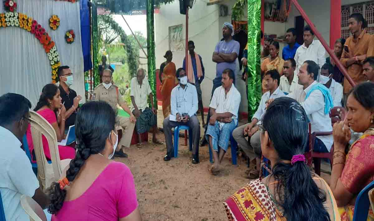 child marriage | బాల్య వివాహాలు చట్టరిత్యా నేరం: జిల్లా బాలల సంరక్షణ అధికారి హరికృష్ణ..