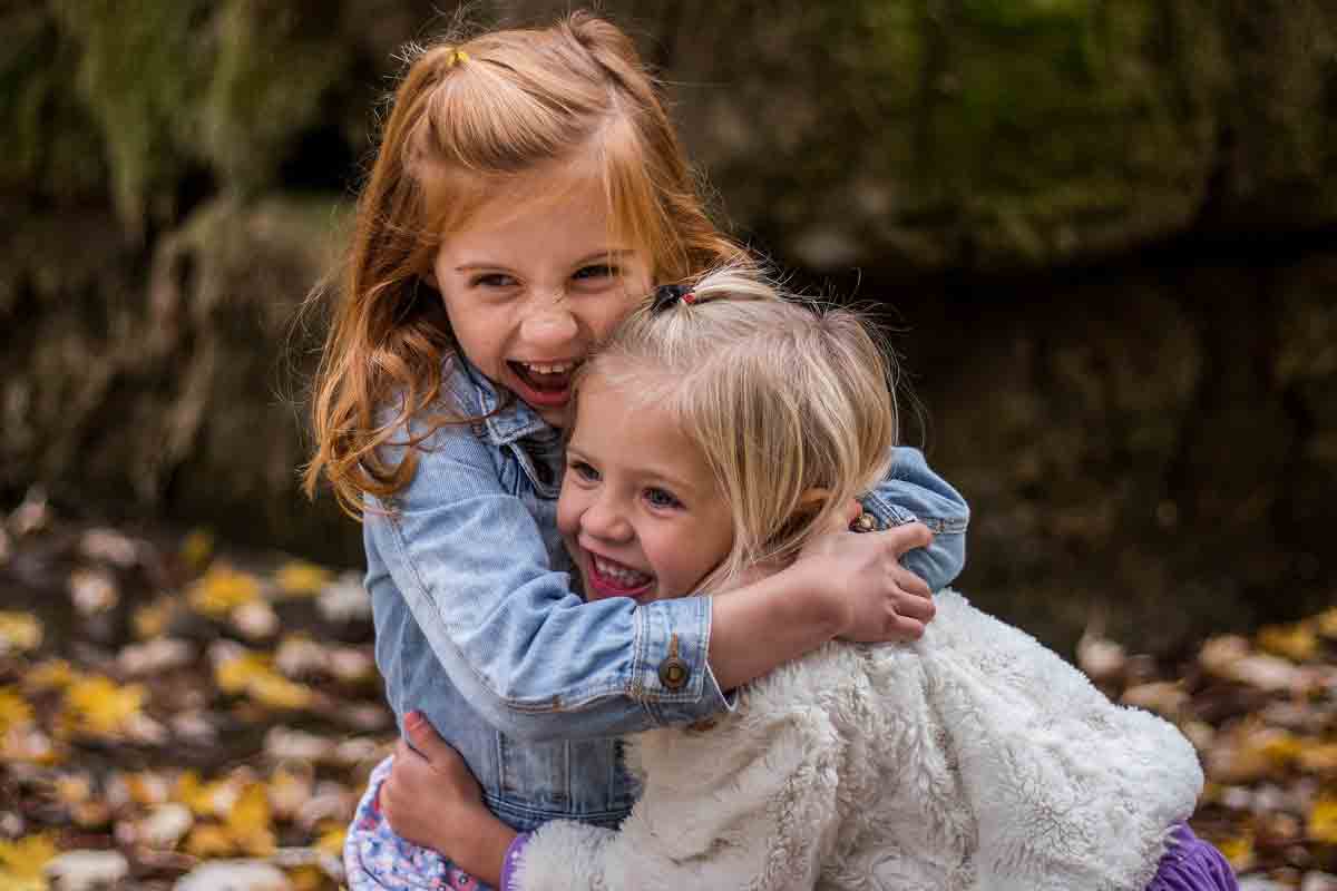 పిల్లలు ఎక్కడ సంతోషంగా ఉంటారు? అమ్మ ద‌గ్గ‌రా? అమ్మ‌మ్మ‌, నాన‌మ్మ‌ల ద‌గ్గ‌రా?