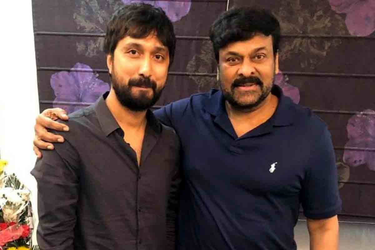 క్రేజీ గాసిప్.. చిరంజీవి-బాబీ సినిమా ఆ మలయాళ సినిమాకు రీమేక్..?