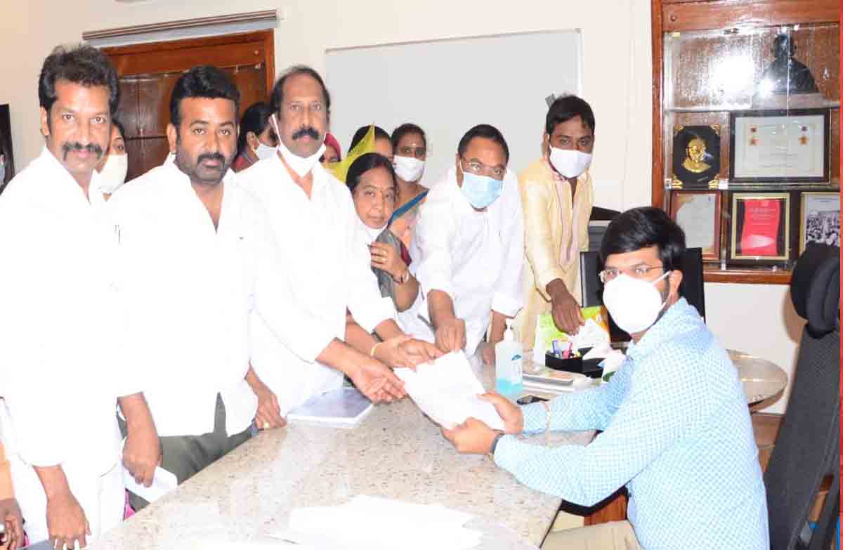 Khammam | టేకులపల్లి డబుల్‌బెడ్ రూమ్ ఇండ్ల వాసుల సమస్యలు పరిష్కరించండి..