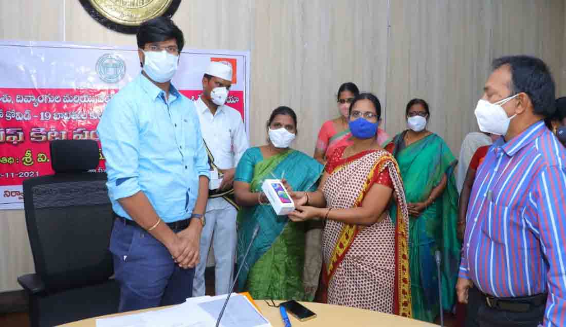 Khammam | అంగన్‌వాడీ కేంద్రాల నిర్వాహణ పారదర్శకంగా జరగాలి : కలెక్టర్ వీపీ గౌతమ్..