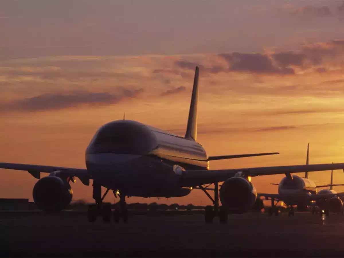 ఆ విమానాల్లో మళ్లీ భోజన సేవలు