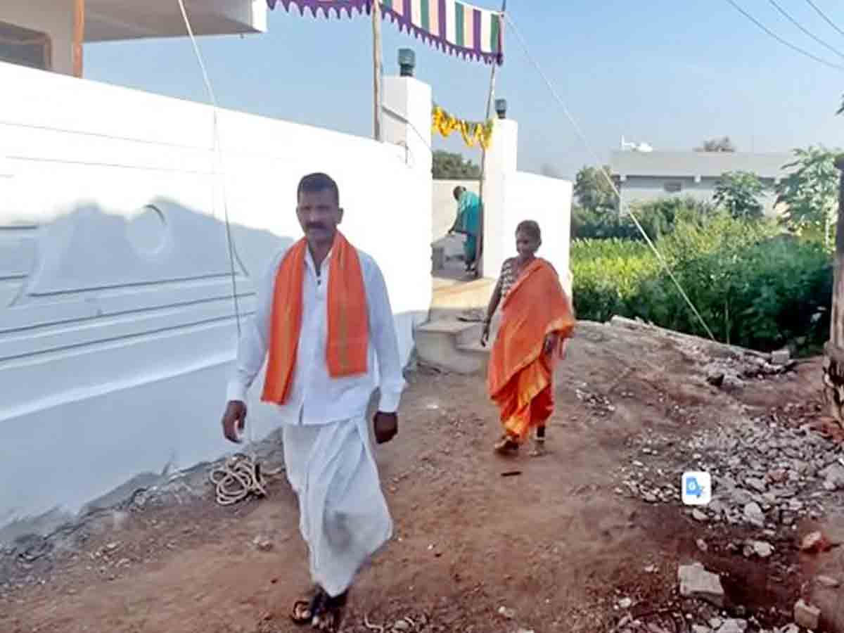 Gangavva: కొత్తింట్లోకి గంగ‌వ్వ‌.. గృహ‌ప్ర‌వేశానికి హాజ‌రైన అఖిల్‌, శివజ్యోతి