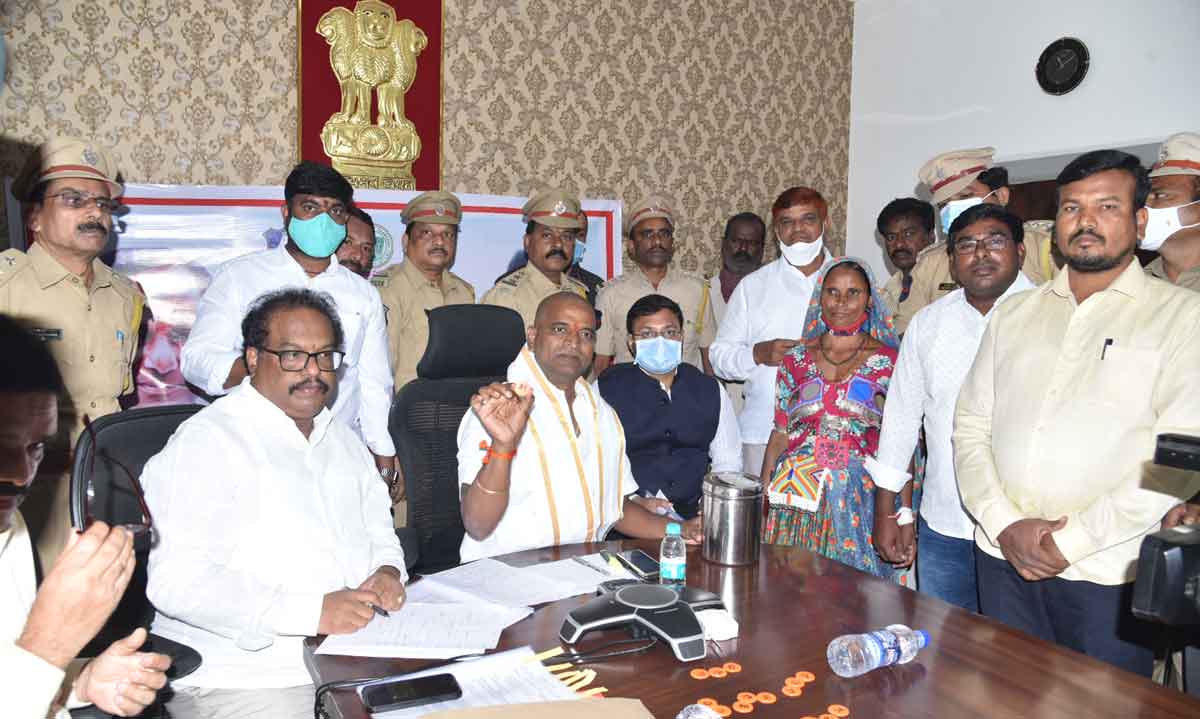 ఆర్థిక పరిపుష్టి సాధించేందుకే..