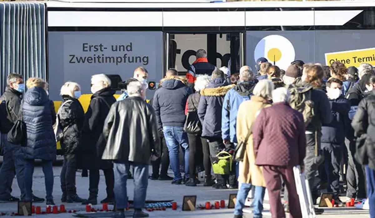 జ‌ర్మ‌నీలో కొత్త‌గా 50వేల క‌రోనా కేసులు న‌మోదు..