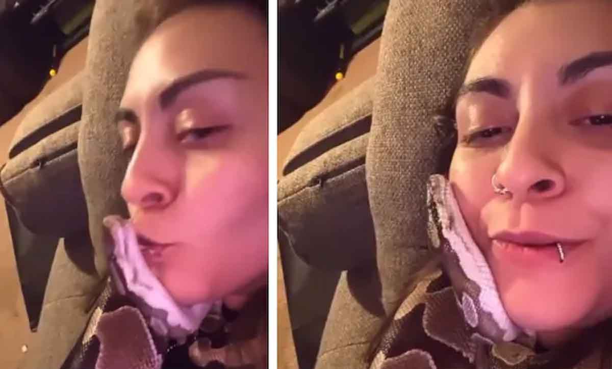 పెట్ స్నేక్‌ను ముద్దాడిన యువ‌తి.. ఆ త‌ర్వాత ఏం జ‌రిగిందంటే?