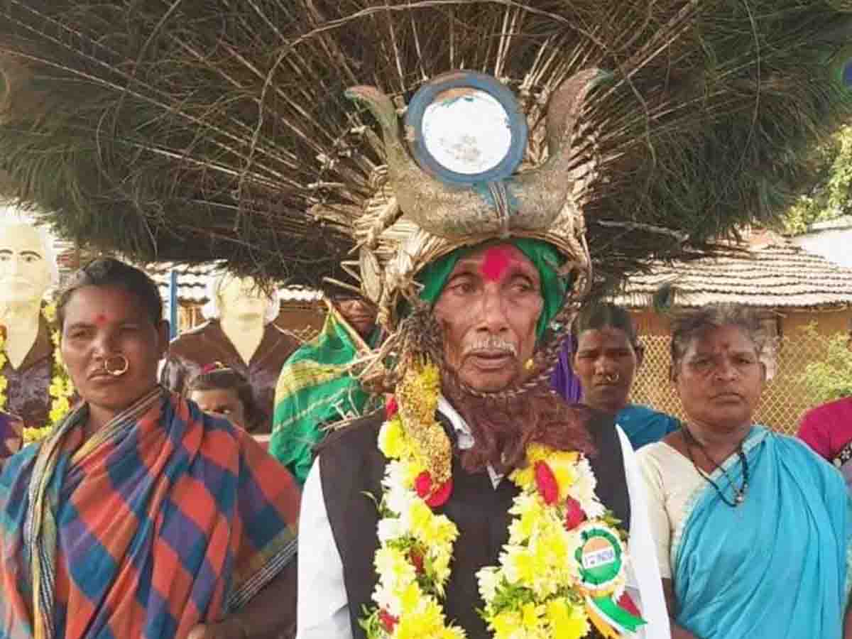 ప‌ద్మ‌శ్రీ అవార్డు వారికే అంకితం: గుస్సాడీ క‌న‌క‌రాజు..