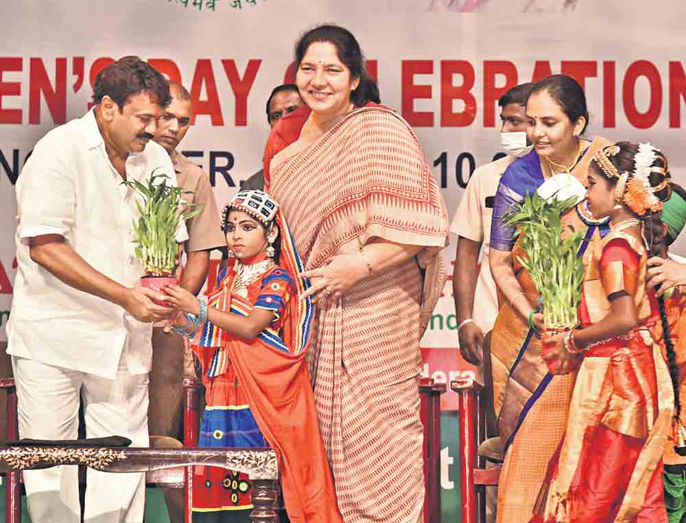 బాలల పరిరక్షణే.. ప్రభుత్వ లక్ష్యం