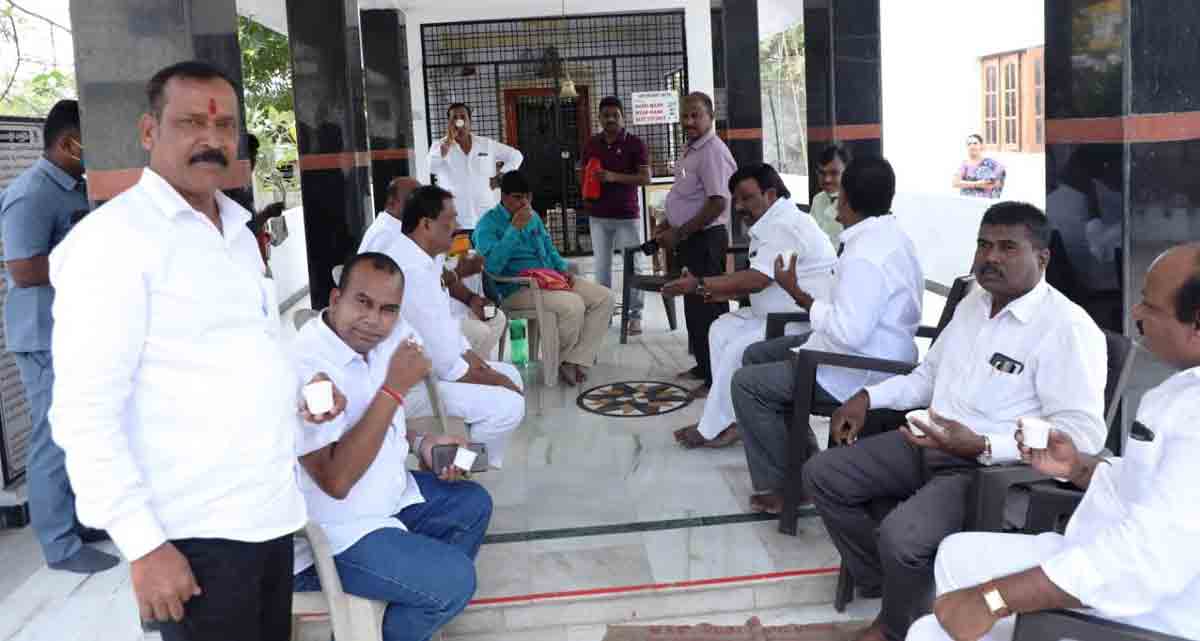 కాలనీల సమగ్రాభివృద్ధే లక్ష్యం