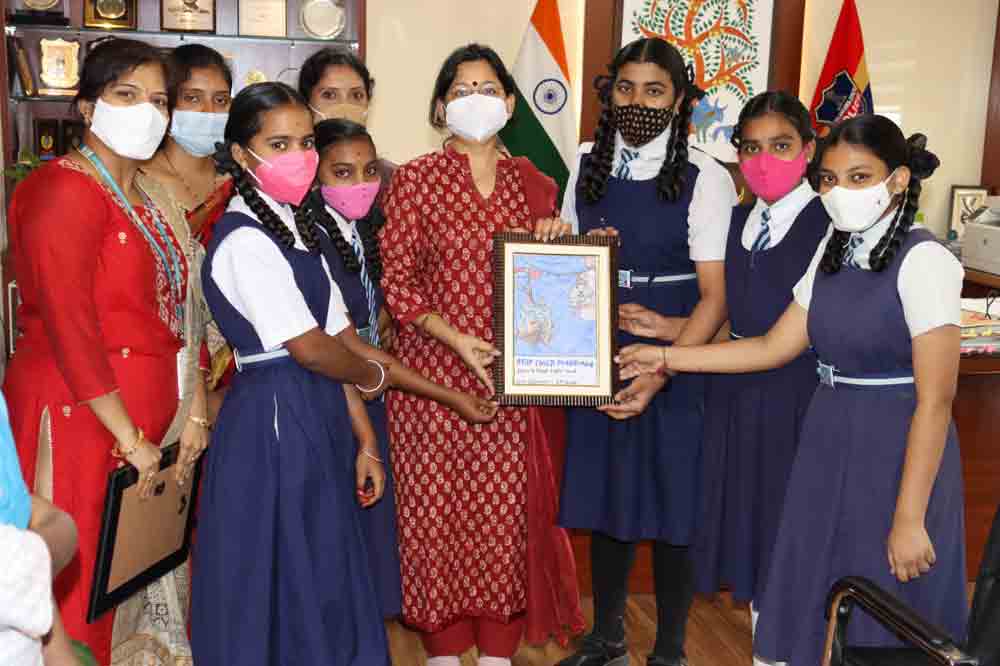 ‘బాల్య వివాహాలొద్దు’పై బాలల చిత్రాలు అమోఘం