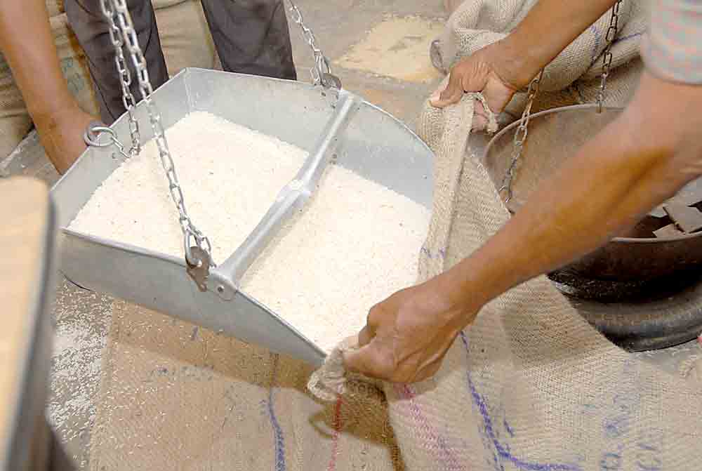 పక్కదారి పట్టిస్తే..పీడీ