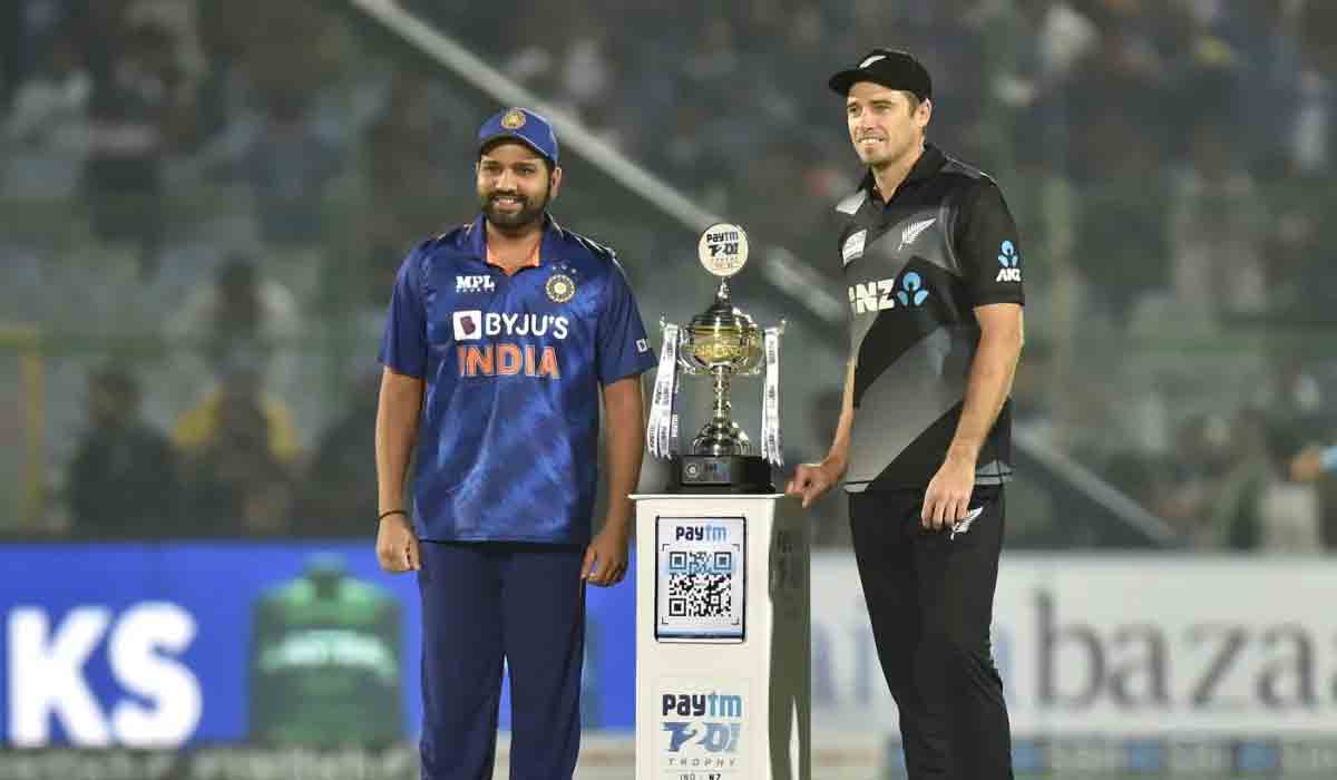 IND vs NZ | టాస్ గెలిచి ఫీల్డింగ్ ఎంచుకున్న టీమిండియా