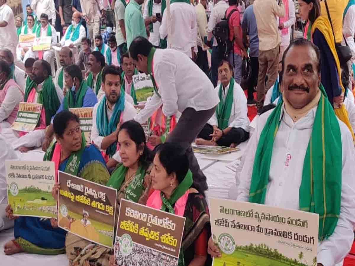 Hyderabad | ఇందిరాపార్క్‌లో ధర్నాలో పాల్గొన్న ఎమ్మెల్యే వనమా..