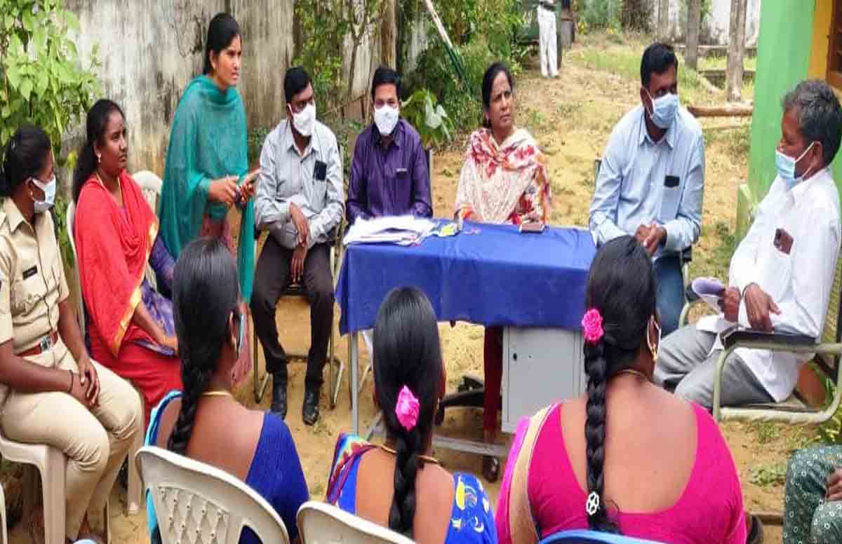 Podu lands | పోడు భూముల పట్టాలకు దరఖాస్తు చేసుకోండి: జాయింట్ కలెక్టర్ స్వర్ణలత