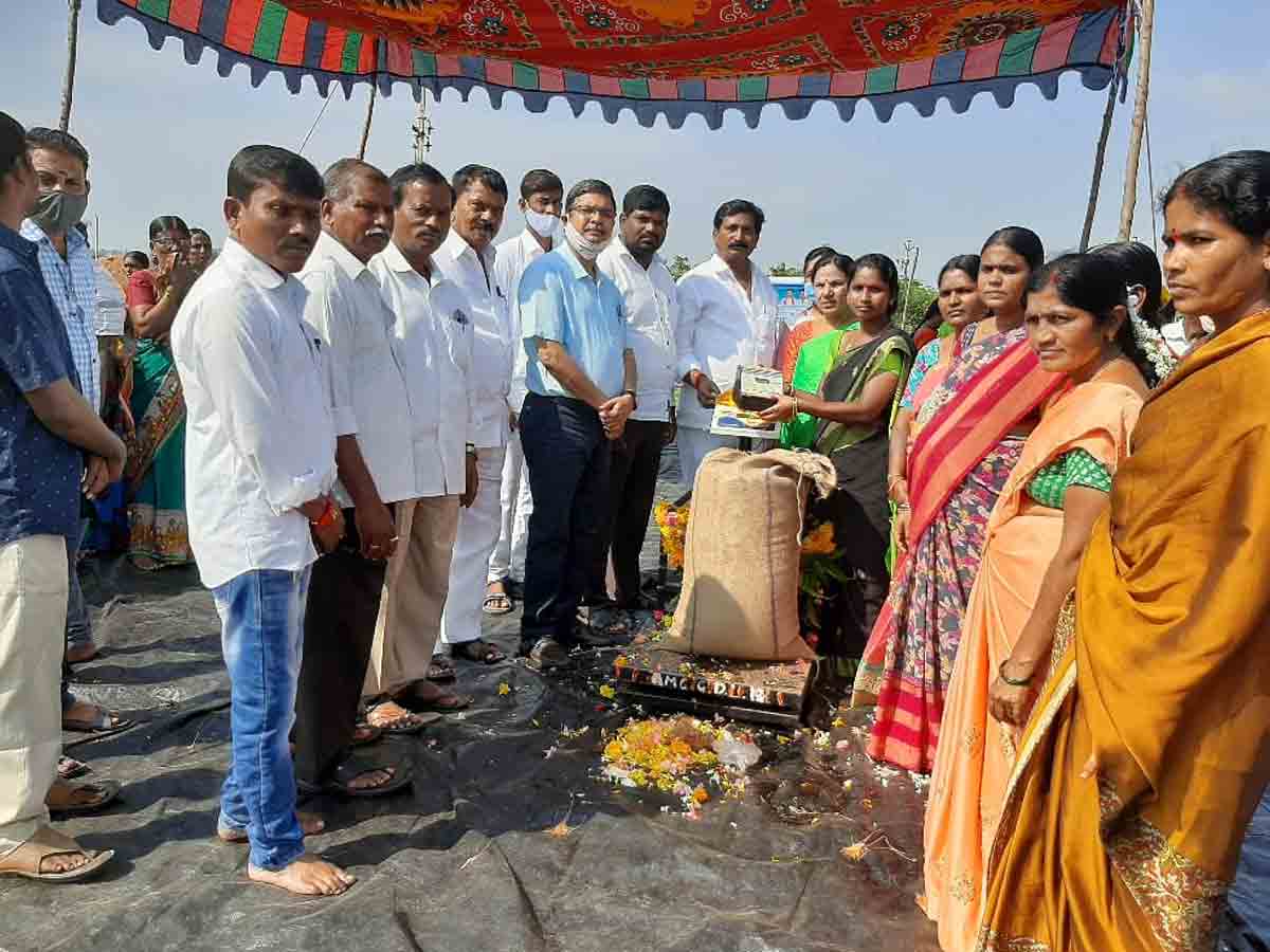 పంట కొనుగోలుకు ఆధార్ ధ్రువీకరణ తప్పనిసరి