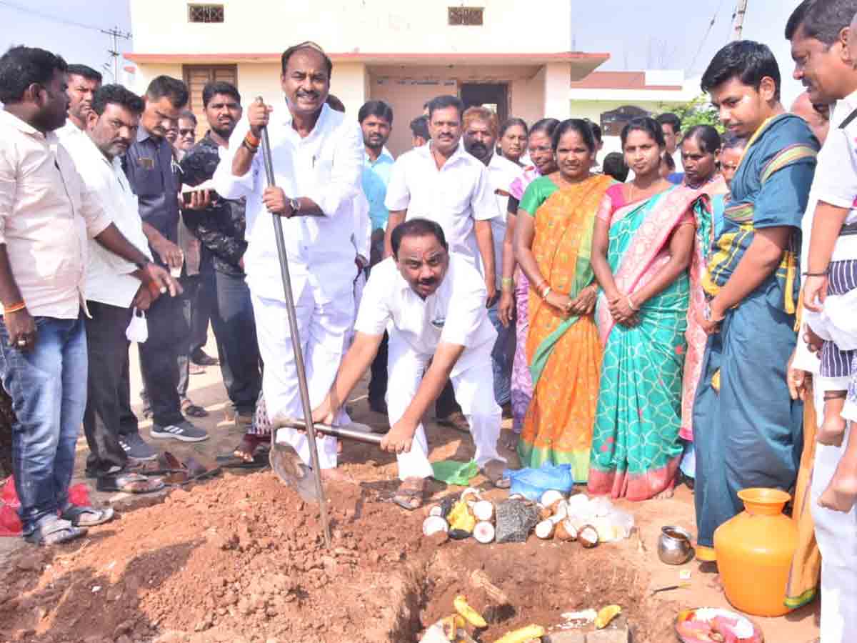 సంచార జాతుల అభివృద్ధికి ప్రభుత్వం కృషి : ఎమ్మెల్యే కృష్ణమోహన్ రెడ్డి