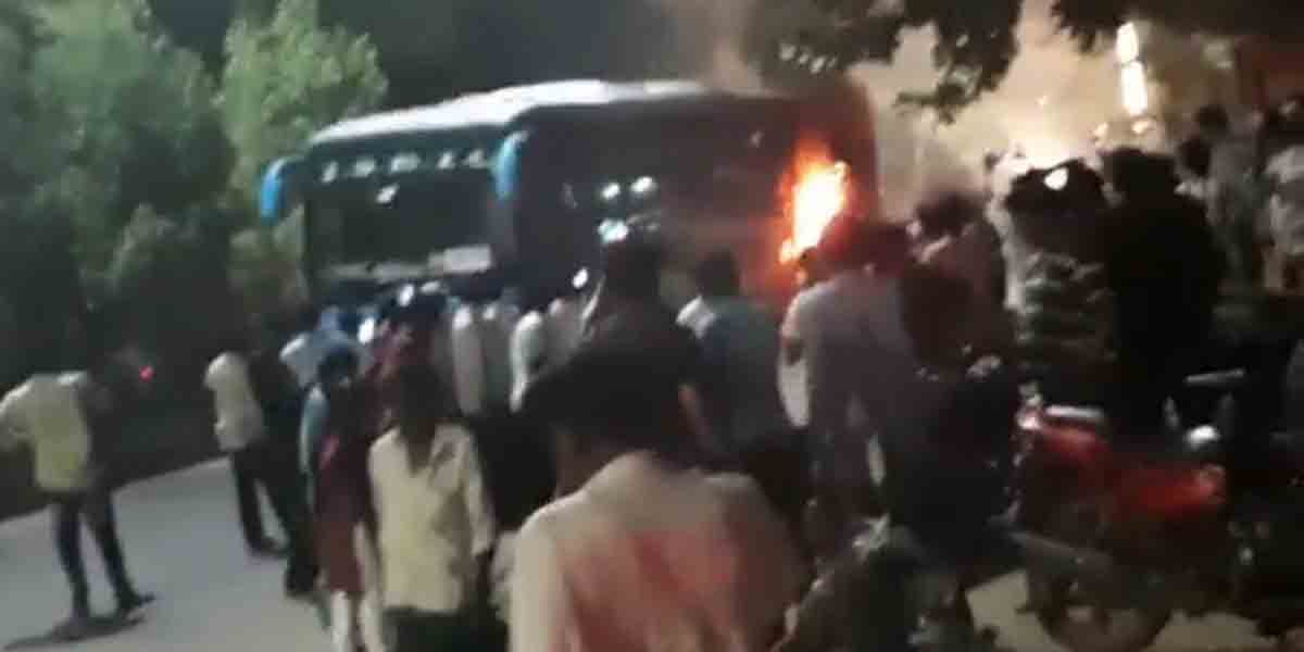 Khammam | ఆర్టీసీ బస్సులో అకస్మాత్తుగా మంటలు.. వీడియో