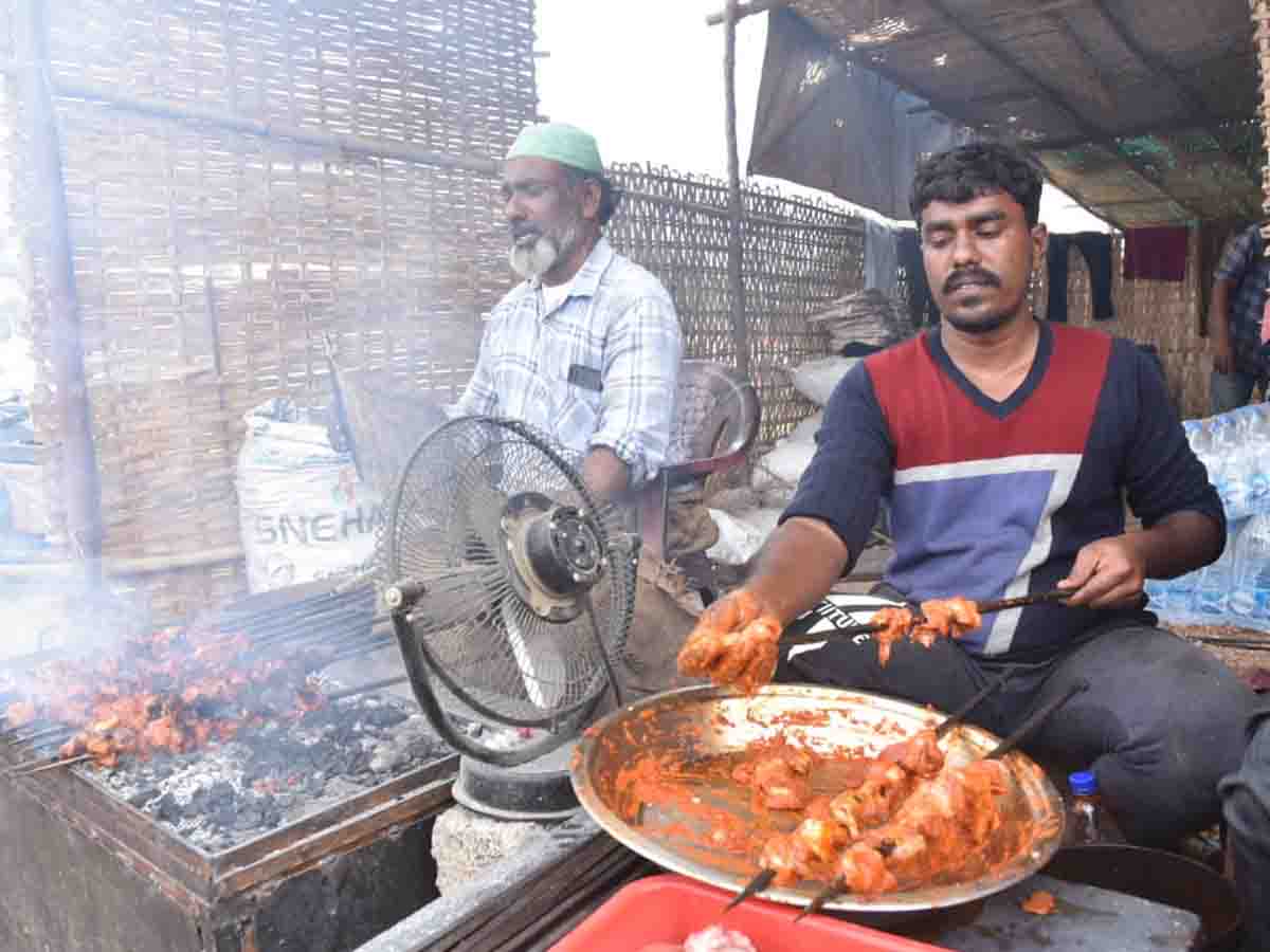 తెలంగాణలో ఈ జాతర ప్రత్యేకత తెలిస్తే.. వెళ్లకుండా ఉండలేరు