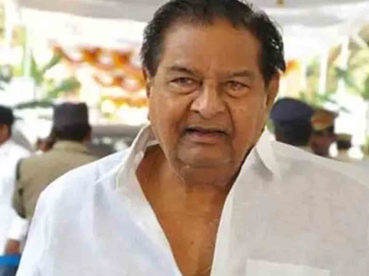 Kaikala: నాన్నగారు కోలుకుంటున్నారు.. త‌ప్పుడు వార్త‌లు నమ్మోద్దంటున్న కైకాల కూతురు