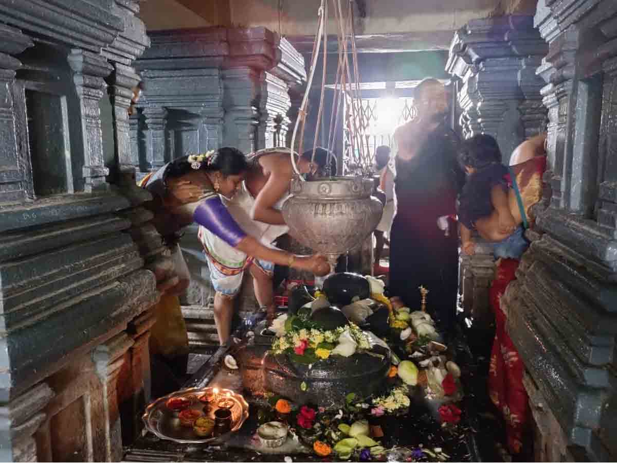 Kaleswaram temple | భక్తులతో పోటెత్తిన కాళేశ్వరంలోని శ్రీకాళేశ్వర ముక్తీశ్వర స్వామి వారి ఆలయం..