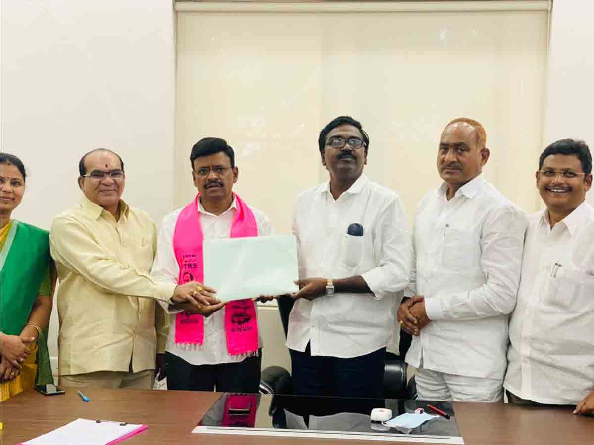 Khammam| ఎమ్మెల్సీ స్థానానికి నామినేషన్‌ వేసిన తాతా మధు